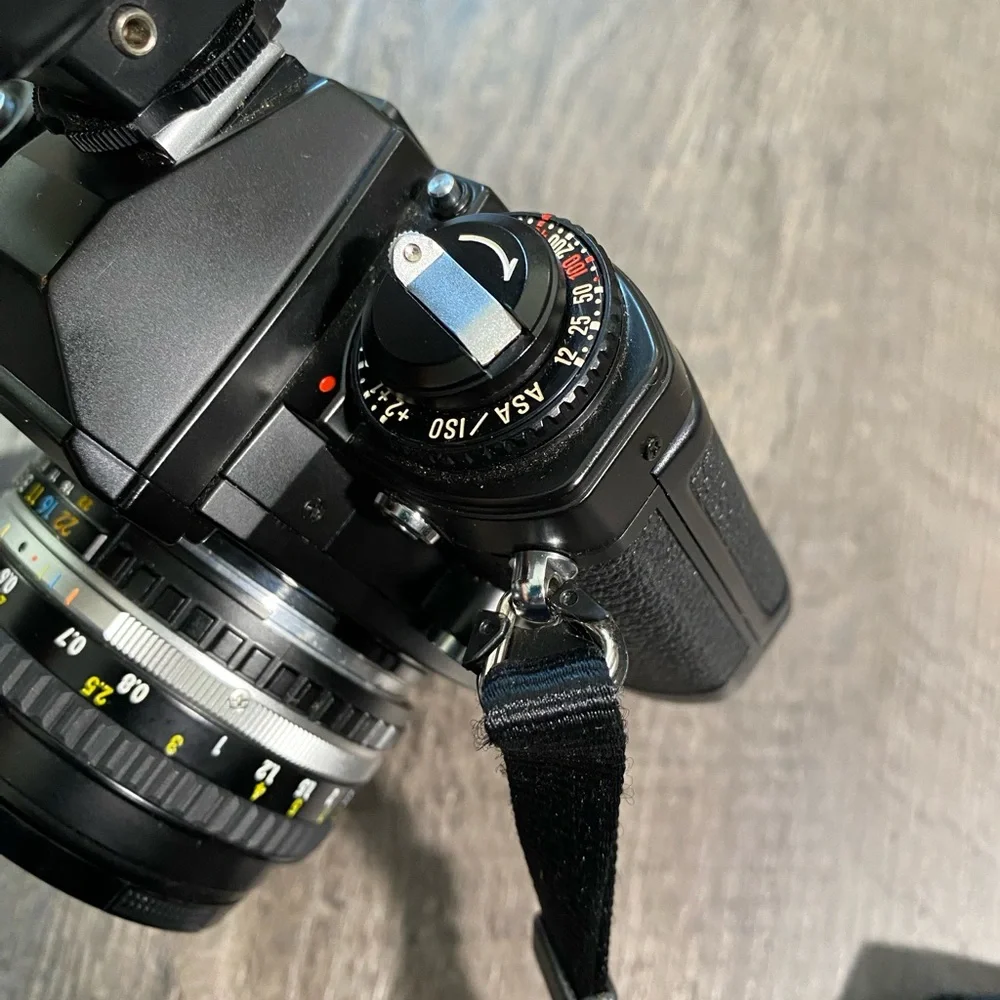 Nikon FG 35mm SLR Film Camera w/Nikon 50mm 1:1.8 Lens
